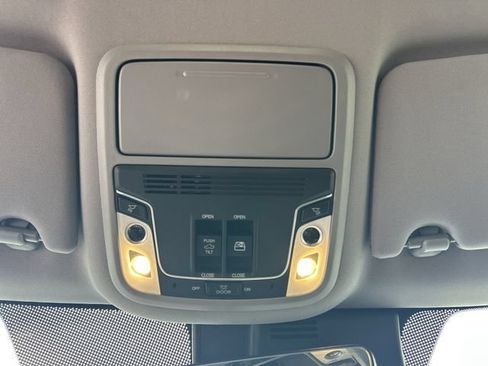 Certified 2025 Honda Ridgeline RTL image 39