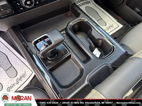 Used 2022 Chevrolet Silverado 1500 ZR2 w/ Technology Package image 23