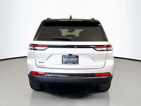 New 2025 Jeep Grand Cherokee Limited AWD/4WD image 6