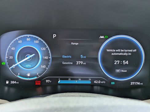 Used 2022 Hyundai Santa Fe Limited AWD/4WD image 26