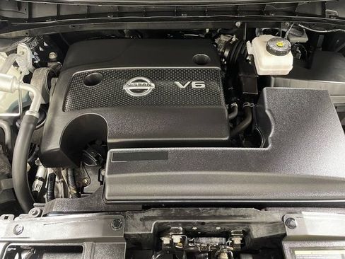 Used 2024 Nissan Murano SV AWD/4WD image 23