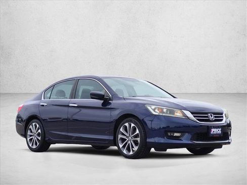 Used 2014 Honda Accord Sport image 3
