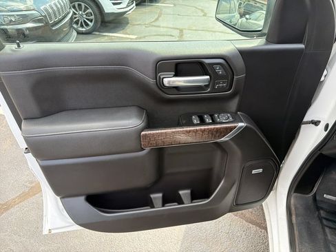 Used 2019 GMC Sierra 1500 Denali w/ Technology Package AWD/4WD image 19