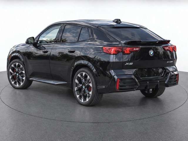Used 2024 BMW X2 xDrive28i w/ Premium Package AWD/4WD image 4