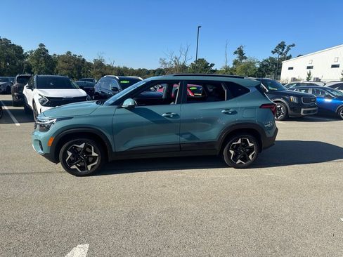 Certified 2024 Kia Seltos EX AWD/4WD image 4