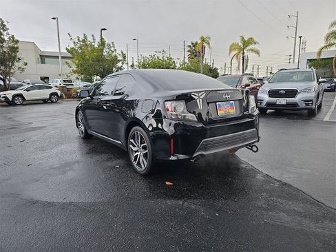 Used 2015 Scion tC image 5