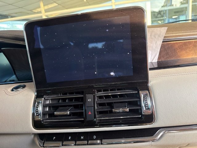 Used 2020 Lincoln Navigator Reserve w/ Luxury Package AWD/4WD image 23