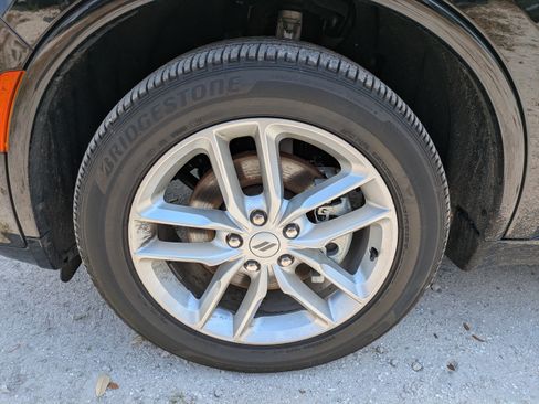 Used 2025 Dodge Durango GT AWD/4WD image 11