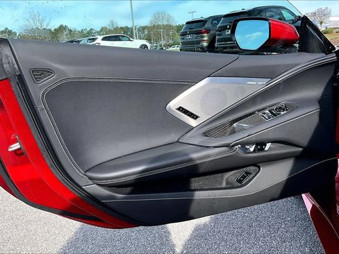 Used 2022 Chevrolet Corvette Stingray Preferred Cpe w/ Z51 Performance Package image 21