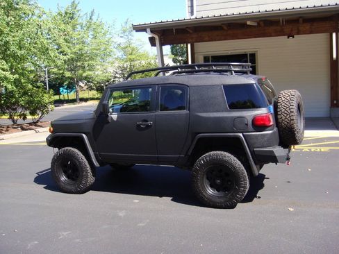 Used 2007 Toyota FJ Cruiser 4WD image 9