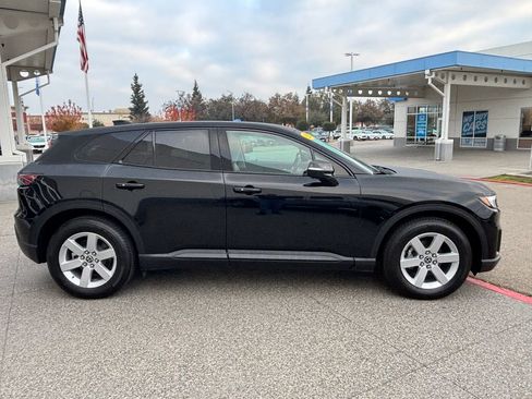 Used 2025 Honda Prologue EX image 4