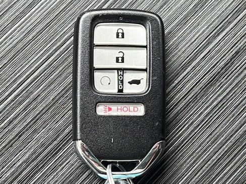 Used 2021 Honda Pilot Touring image 30