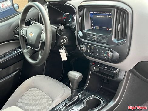 Used 2020 Chevrolet Colorado W/T w/ WT Convenience Package RWD image 12
