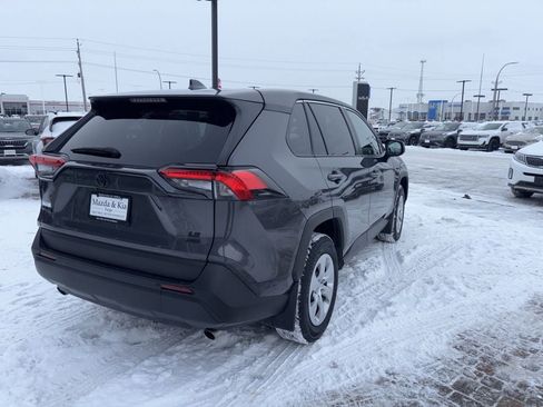 Used 2023 Toyota RAV4 LE image 5