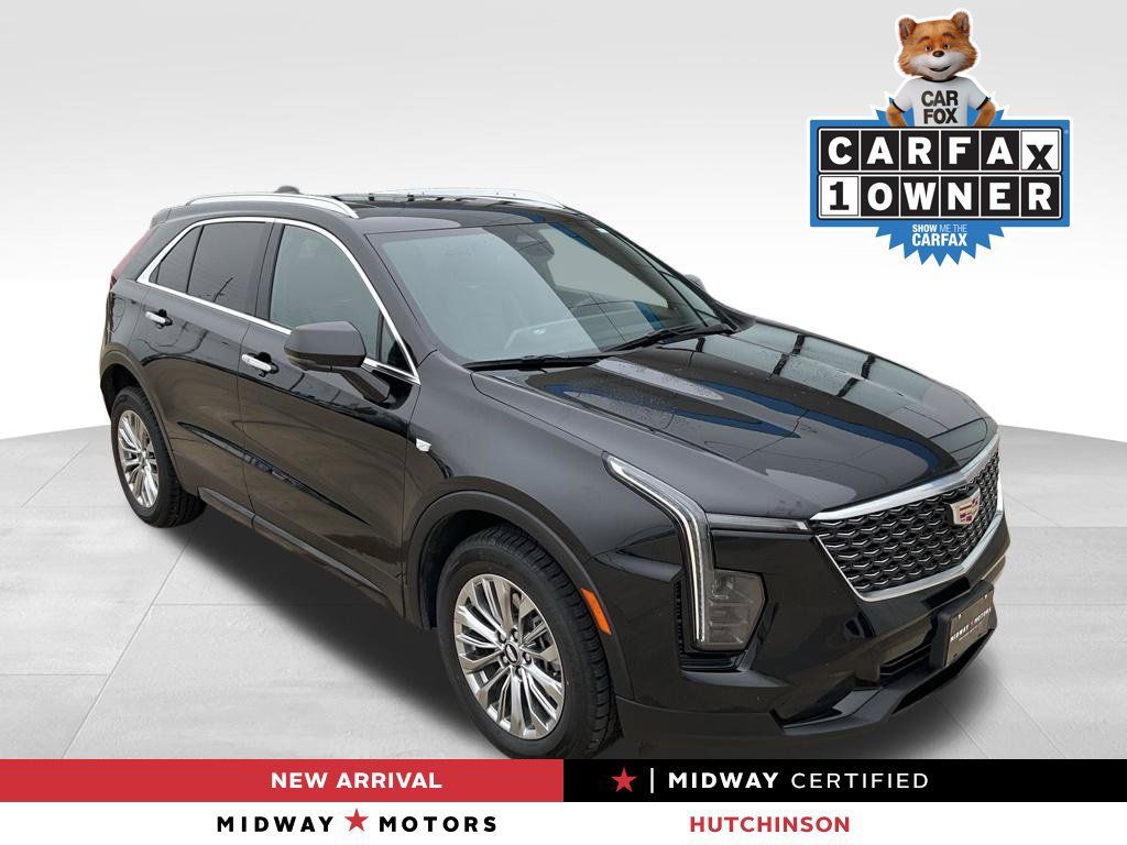 Used 2025 Cadillac XT4 Premium Luxury FWD image 1