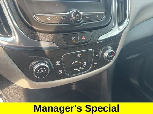 Used 2023 Chevrolet Equinox LT FWD image 24