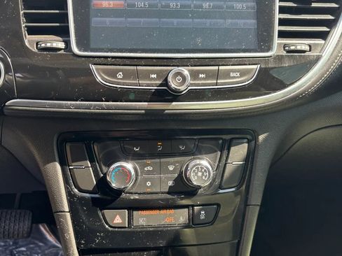 Used 2018 Buick Encore Preferred FWD image 12