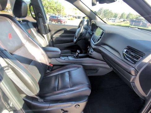 Used 2025 Dodge Durango GT AWD/4WD image 31