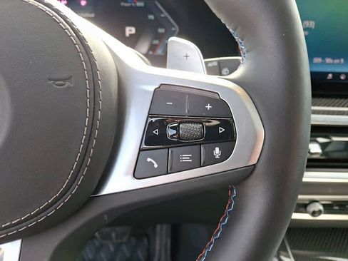 Used 2025 BMW X7 M60i AWD/4WD image 20