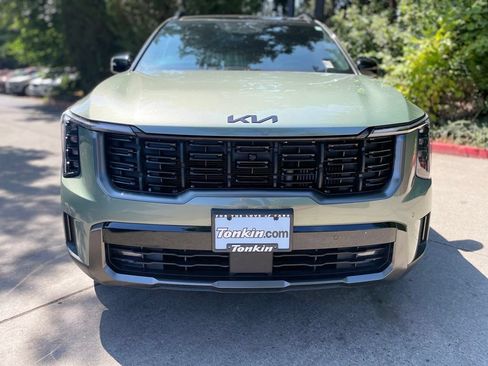 Certified 2025 Kia Sorento SX Prestige AWD/4WD image 9