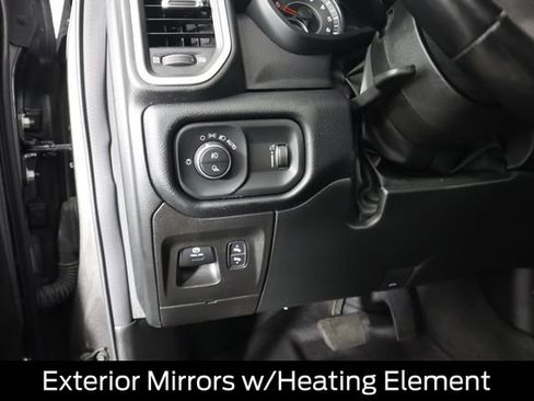 Used 2022 RAM 1500 Big Horn AWD/4WD image 44