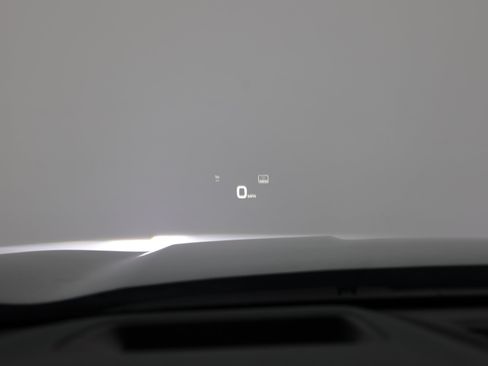 Used 2025 GMC Acadia AT4 w/ Luxury Package AWD/4WD image 28