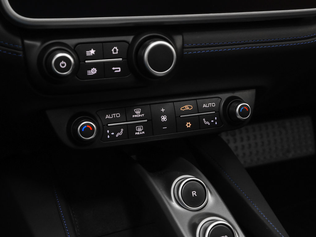 Certified 2019 Ferrari Portofino RWD image 65