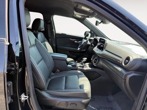 Used 2024 Chevrolet Blazer Premier w/ Driver Confidence II Package FWD image 19