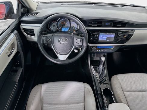 Used 2016 Toyota Corolla LE image 21