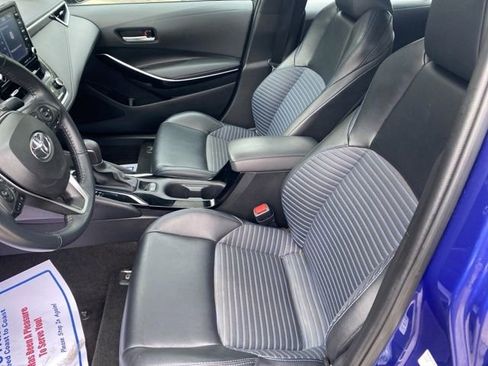 Used 2021 Toyota Corolla XSE image 18