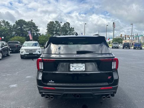 New 2026 Ford Explorer ST w/ Sun And Sound Package AWD/4WD image 6