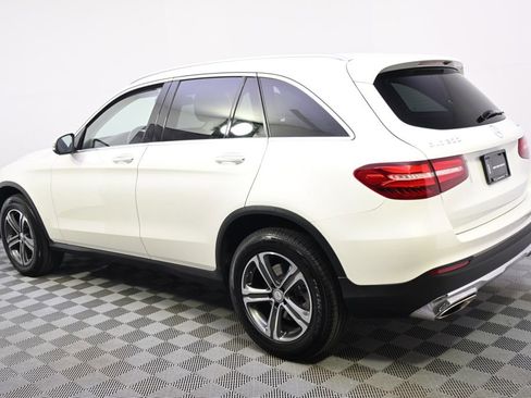 Used 2016 Mercedes-Benz GLC 300 4MATIC image 3