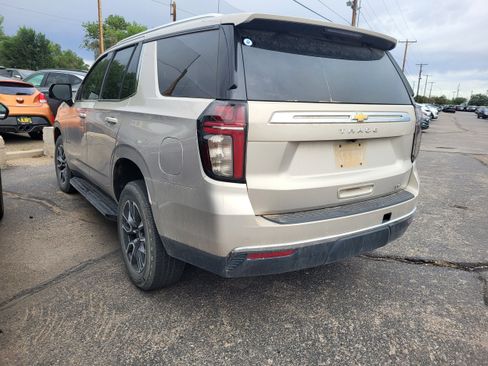 Used 2021 Chevrolet Tahoe LT w/ LT Signature Package AWD/4WD image 10