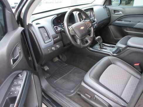 Certified 2017 Chevrolet Colorado Z71 AWD/4WD image 16