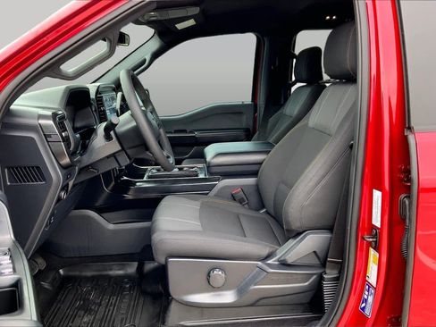 Used 2025 Ford F150 STX w/ STX Black Appearance Package RWD image 8
