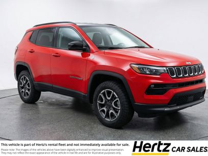 Used 2025 Jeep Compass Trailhawk