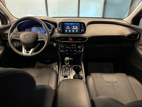 Used 2019 Hyundai Santa Fe SEL AWD/4WD image 9