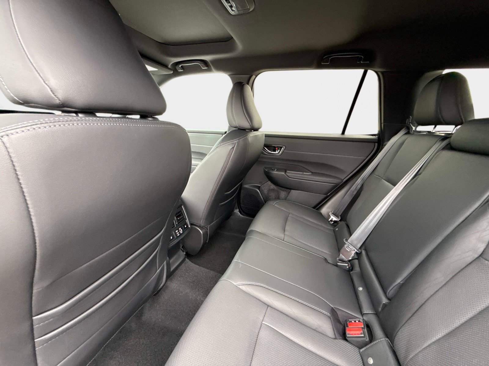 New 2026 Subaru Outback Touring XT AWD/4WD image 19