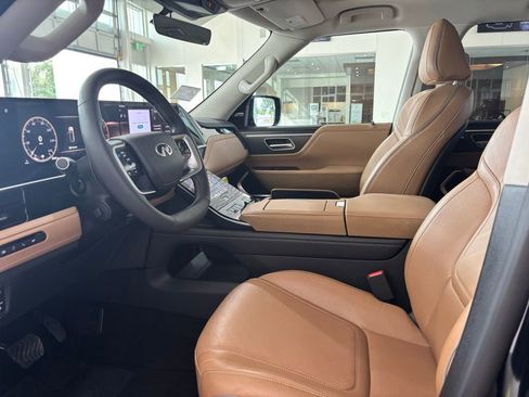 Certified 2026 INFINITI QX80 Luxe w/ Cargo Package AWD/4WD image 22