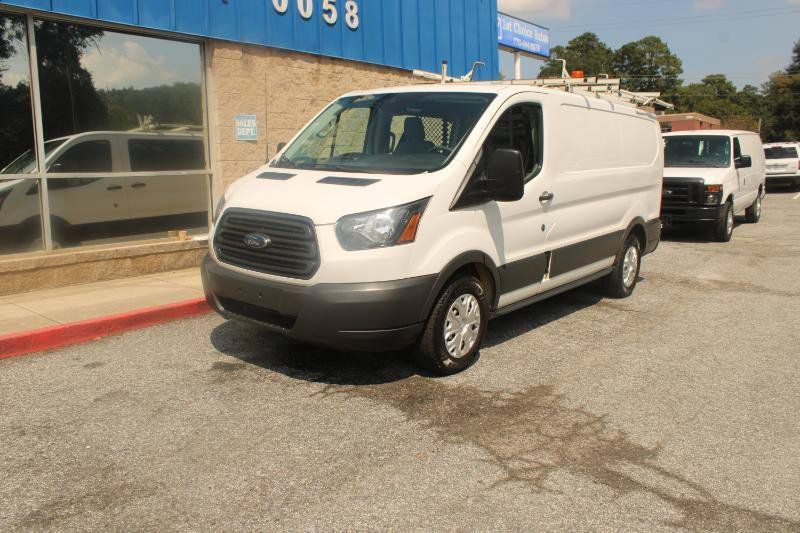 Used 2018 Ford Transit 150 130 Low Roof RWD image 3