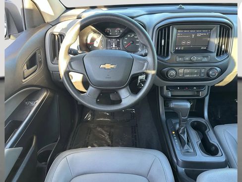 Used 2021 Chevrolet Colorado W/T image 15