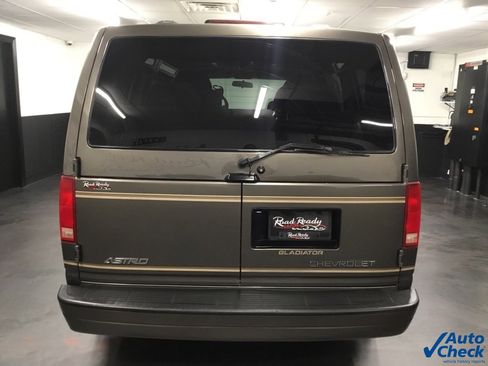 Used 1999 Chevrolet Astro image 9