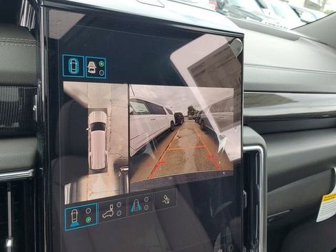 New 2026 GMC Yukon XL Elevation w/ Elevation Premium Package image 22