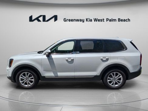 Used 2020 Kia Telluride LX FWD image 4