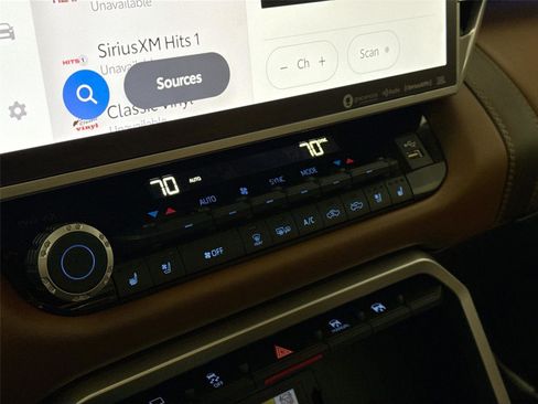 Used 2022 Toyota Tundra 1794 Edition image 27