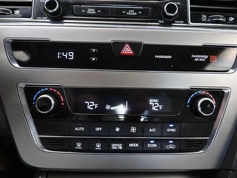 Used 2016 Hyundai Sonata SE image 18