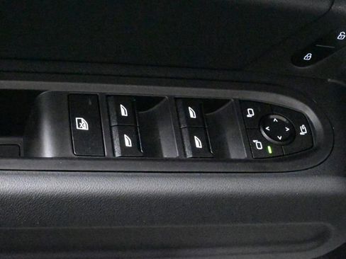 Used 2025 MINI Cooper Countryman S w/ Comfort Package Max image 34