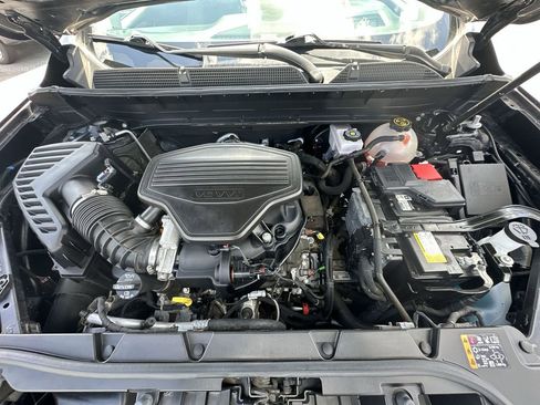 Used 2021 GMC Acadia Denali w/ GMC Pro Grade Package image 27