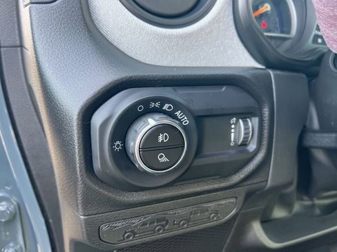 New 2026 Jeep Gladiator Sport AWD/4WD image 23