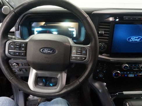 Used 2024 Ford F150 Lariat w/ Equipment Group 502A High image 9